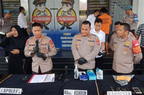 Gerebek Kontrakan Pencuri Rumah Kosong Polisi Sita Senjata Api Rakitan