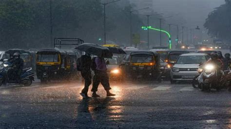 Mumbai Rains Highlights Monsoon Hits Mumbai And Delhi Together Zee