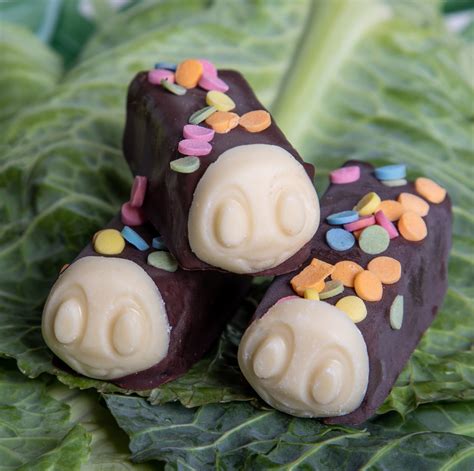 You Can Now Buy Mini Vegan Caterpillar Cakes At These UK Supermarkets