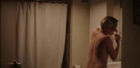 Nude man cinema shower big cock ThisVid En español