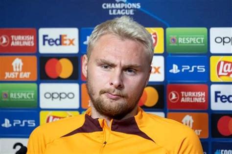 Ma Ta Ans Buldu Galatasaray Victor Nelsson Da Indirime Gitti