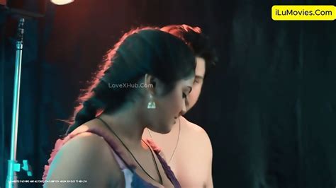 Bharti Jha Nude Sex At Photo Shoot With Camera Man In Studio