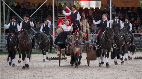 Offenburg La Puglia Tiene Alto Il Tricolore A Eurocheval Cavallo