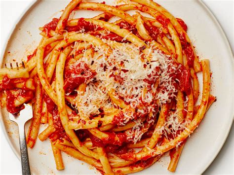 9 Rules for Naked Dining The Etiquette of Nude Resorts Bon Appétit