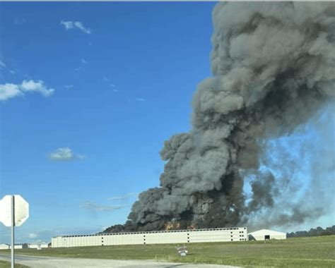 Massive Fire Breaks Out At Illinois Farm Housing Over One Million Chickens