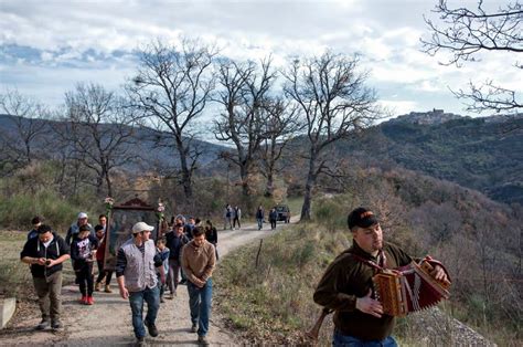 10 Festivals In Italy You Must See Before You Die — The Second Angle