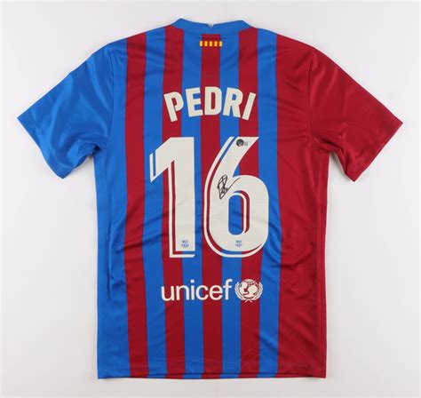 Pedri Signed Barcelona Jersey (Beckett) | Pristine Auction