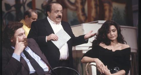 Il Maurizio Costanzo Show Il Salotto Della Tv Italiana Le Foto Di Una