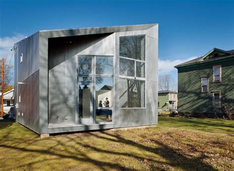 6 Striking Metal Clad Homes