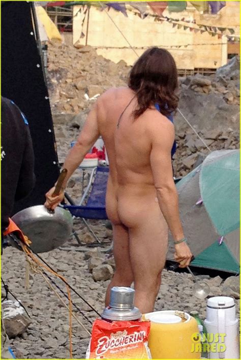 Jake Gyllenhaal Showing His Butt Naked Male Celebrities