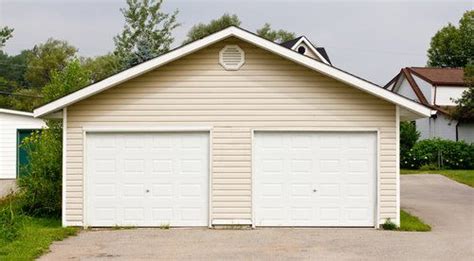 Attached Vs Detached Garage Pros Cons Comparisons And Costs