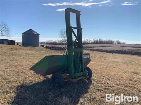 Gnuse 3 Pt Tractor Forklift Bucket W Trailer Bigiron Auctions