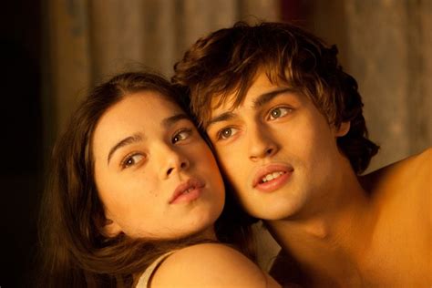 Douglas Booth Nude Caps From Various Movies Naked Male Celebrities