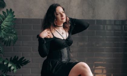 Nana Live Vr Porn And Vr Cam Girl Sex Shows Vrporn