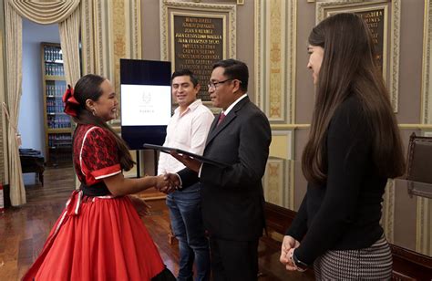 Entrega Congreso Del Estado Reconocimientos A Escaramuzas Poblanas