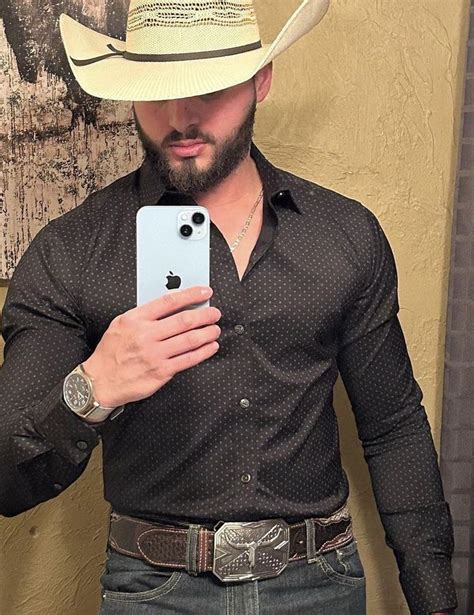 Pin By Salvador Rios On Vestuario Hombre In Cowboy Outfit For