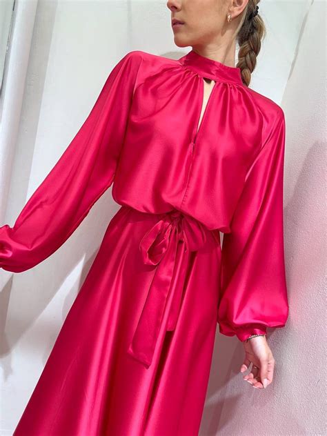 Vestito Lungo In Raso Fucsia Maniche Palloncino Vicolo Scintille Store