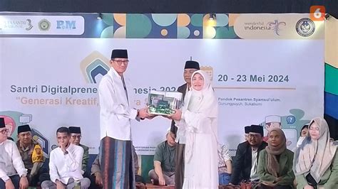 Sandiaga Uno Dorong Ekonomi Kreatif Karya Santri Di Sukabumi Masuk