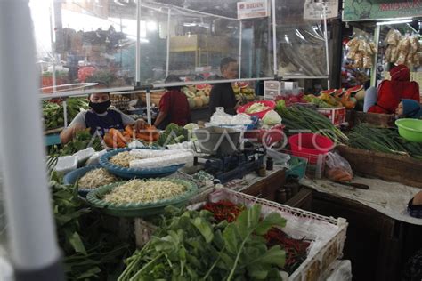 Inflasi Kota Solo Jelang Lebaran Antara Foto