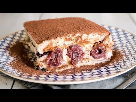 Geszteny S Meggyes Tiramisu Recept K Ppel Hozz Val K S Az Elk Sz T S