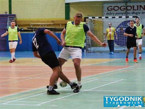 ZDJĘCIA Pierwsza kolejka 14 edycji Ligi Futsalu TK za nami