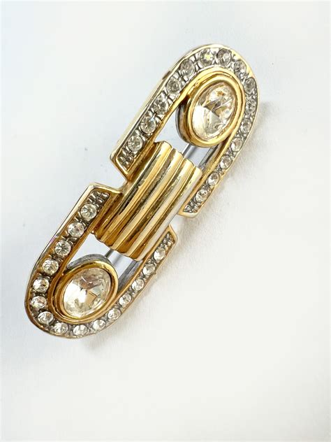 Brooch Vintage Oblong Design Buckle Style With Large Clear Stone On