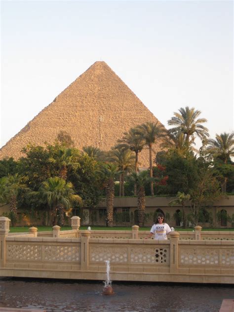 Adventures in Egypt: Mena House, Great Pyramids, Cairo Museum