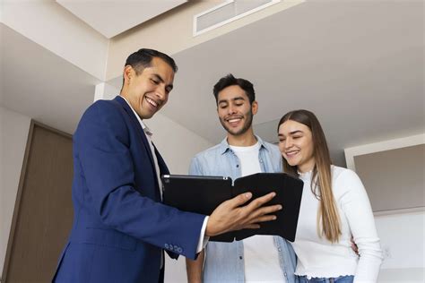 Simplify Your Workflow: Top CRM Features for Real Estate Agents - NOVACRM