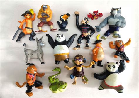 Puss In Boots / Kungfu Panda Figures, Hobbies & Toys, Collectibles ...