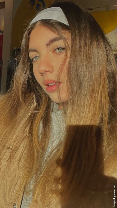 Ela Be Eri Ela Be Nude Onlyfans Leaks The Fappening Photo Fappeningbook