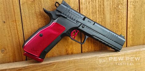 Best Handguns Of The Year Pew Pew Tactical