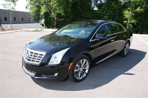 Cadillac XTS Sedan | Courtesy Limousine Service Nashville, Murfreesboro ...