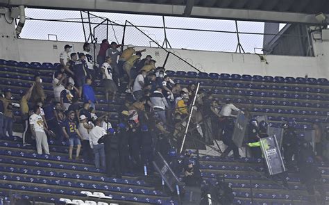 Aficionados De Am Rica Y Pumas Desatan Bronca Tras El Cl Sico