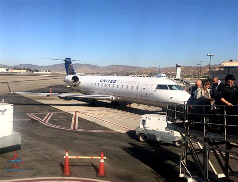 SkyWest-CRJ-200-United-Express-Burbank-Airport-BUR - Eye of the Flyer
