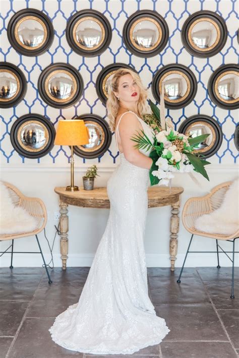 Gilded Art Deco Wedding Inspiration For The Glamorous Bride