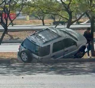 Provoca Conductora Choque Al Invadir Carril En Paseo De La Rep Blica