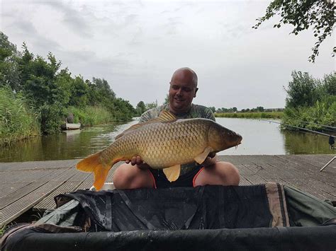 Karperputten Visputten Karpervissen In Nederland