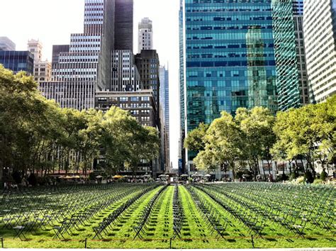 Iphone 4 New York Nyc Marks 10th Year Anniversary Of 911 Bryant Park