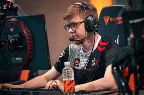 Misfits Win Crucial Tiebreaker Over Fnatic Secure Upper Bracket Lec