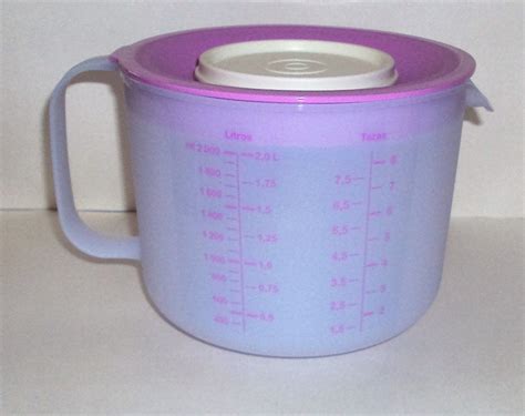 Tupperware 2 Liter Mix N Store Batter Bowl Measuring Cup Daisy Purple