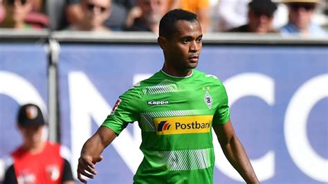 Gladbach Bangt Vor Schalke Spiel Um Raffael