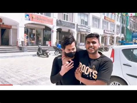 Airforce Se Chuthi Aaya Bhai Saal Baad Mile Vlog Burger Singh