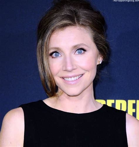 Sarah Chalke Topless And Sexy Pictures Nude Leaked Diaries