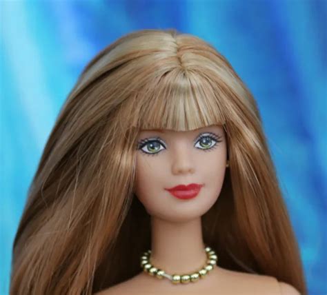 NUDE BARBIE HIGHLIGHTED Blonde Hair TnT Green Eyes Bangs Mackie NEW For