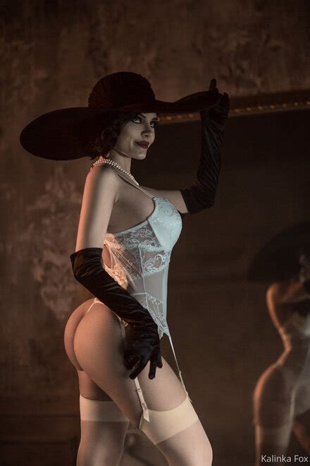 Kalinka Fox Alcina Dimitrescu Porn Pic