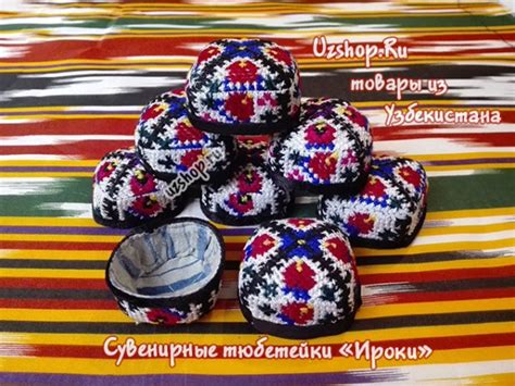 Маленькая женская тюбетейка "Ироки". Купить сувенирную тюбетейку