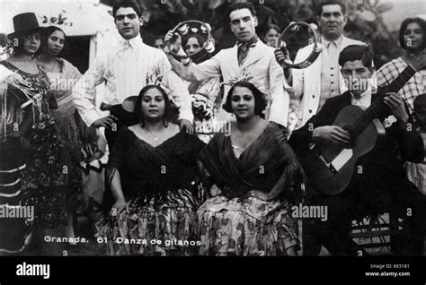 Danza De Gitanos Dance Of The Gypsies In Granada Spain