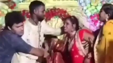 Bride And Groom Fight Fiercely On Wedding Stage Watch High Voltage Drama Odisha Tv