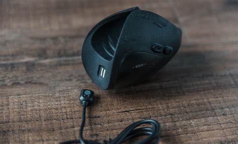 Hot Octopuss Pulse Solo Lux Review Kinky World