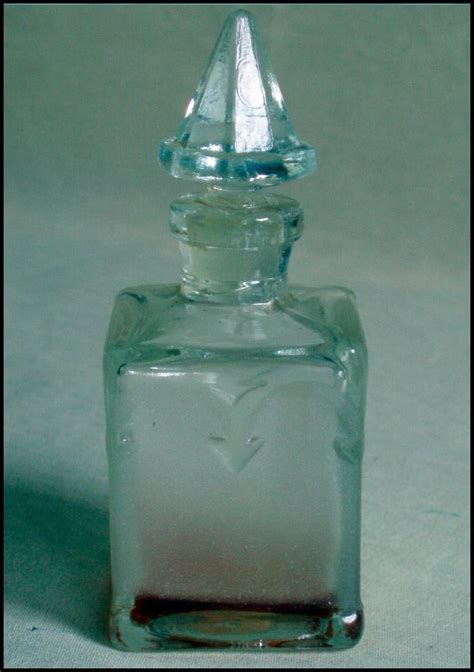 Ruská a sovětská parfumerie, parfém Červená Moskva
